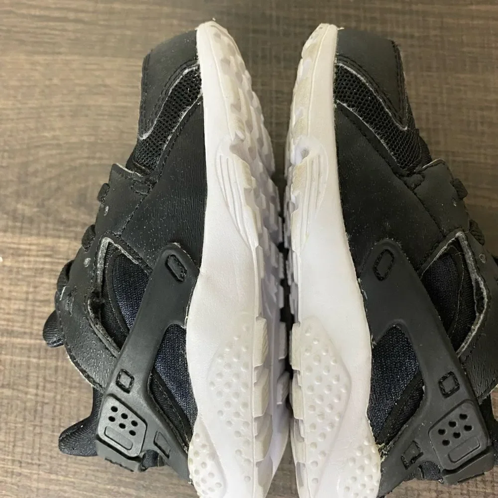 Toddler Nike Huaraches Run (TD) Black Sneakers, Size 7C #704950-011